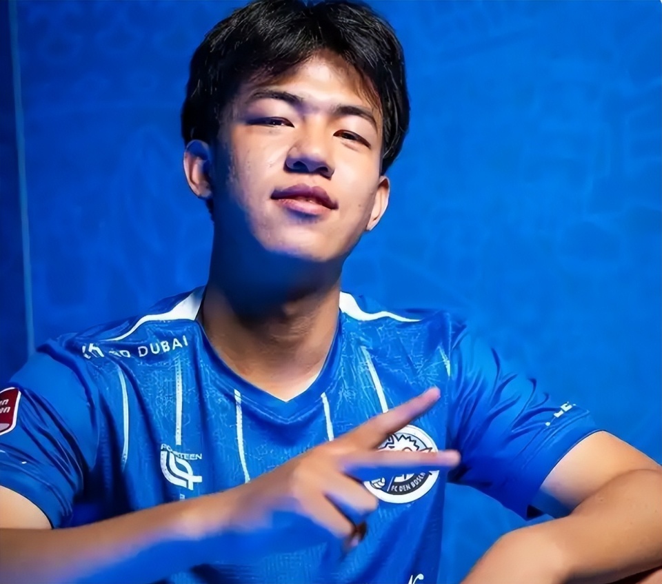 比如最近举, 在乒乓, 亚纳群岛都